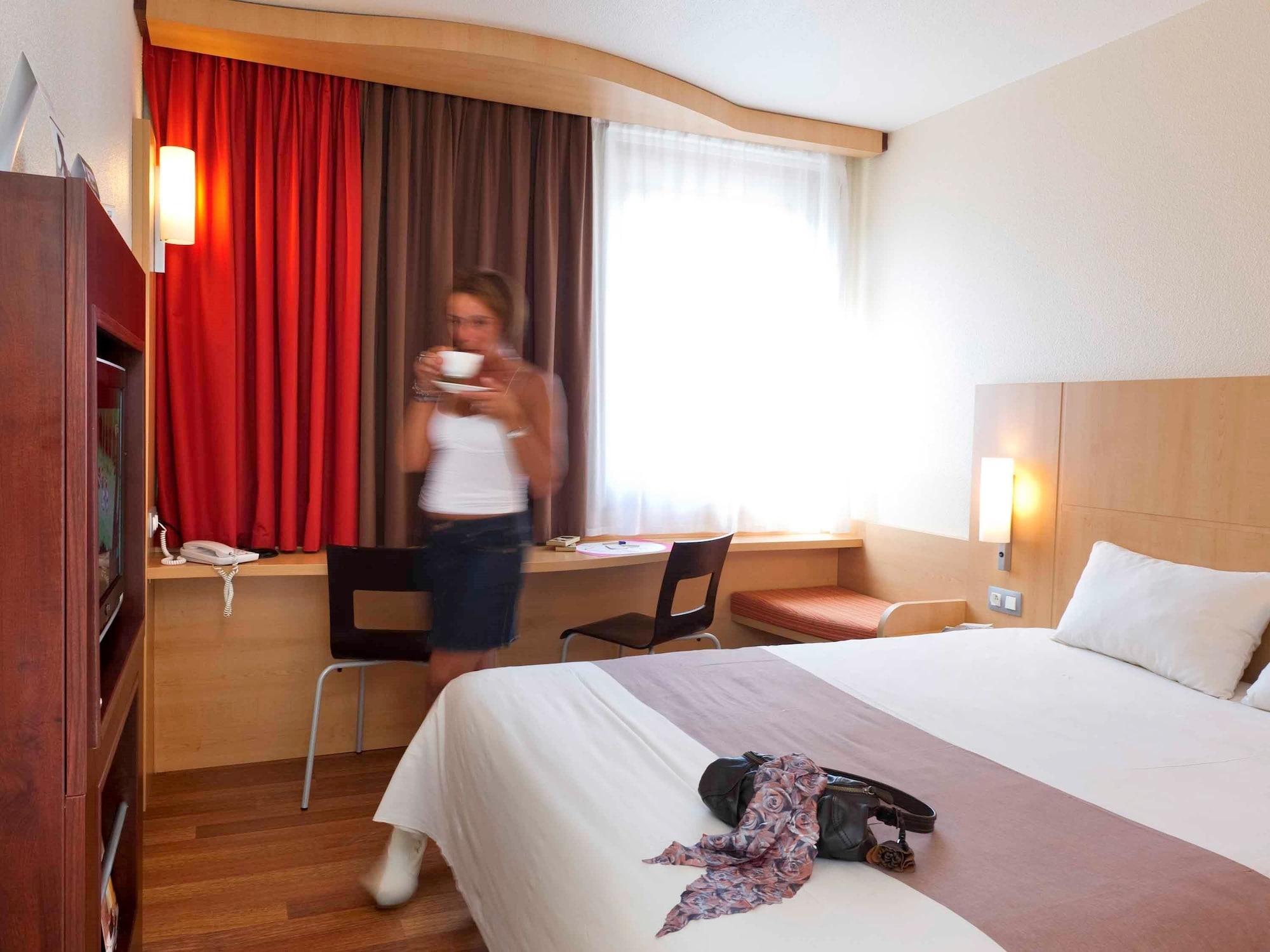 Ibis Hotel Brussels Expo Atomium Jette Exterior photo