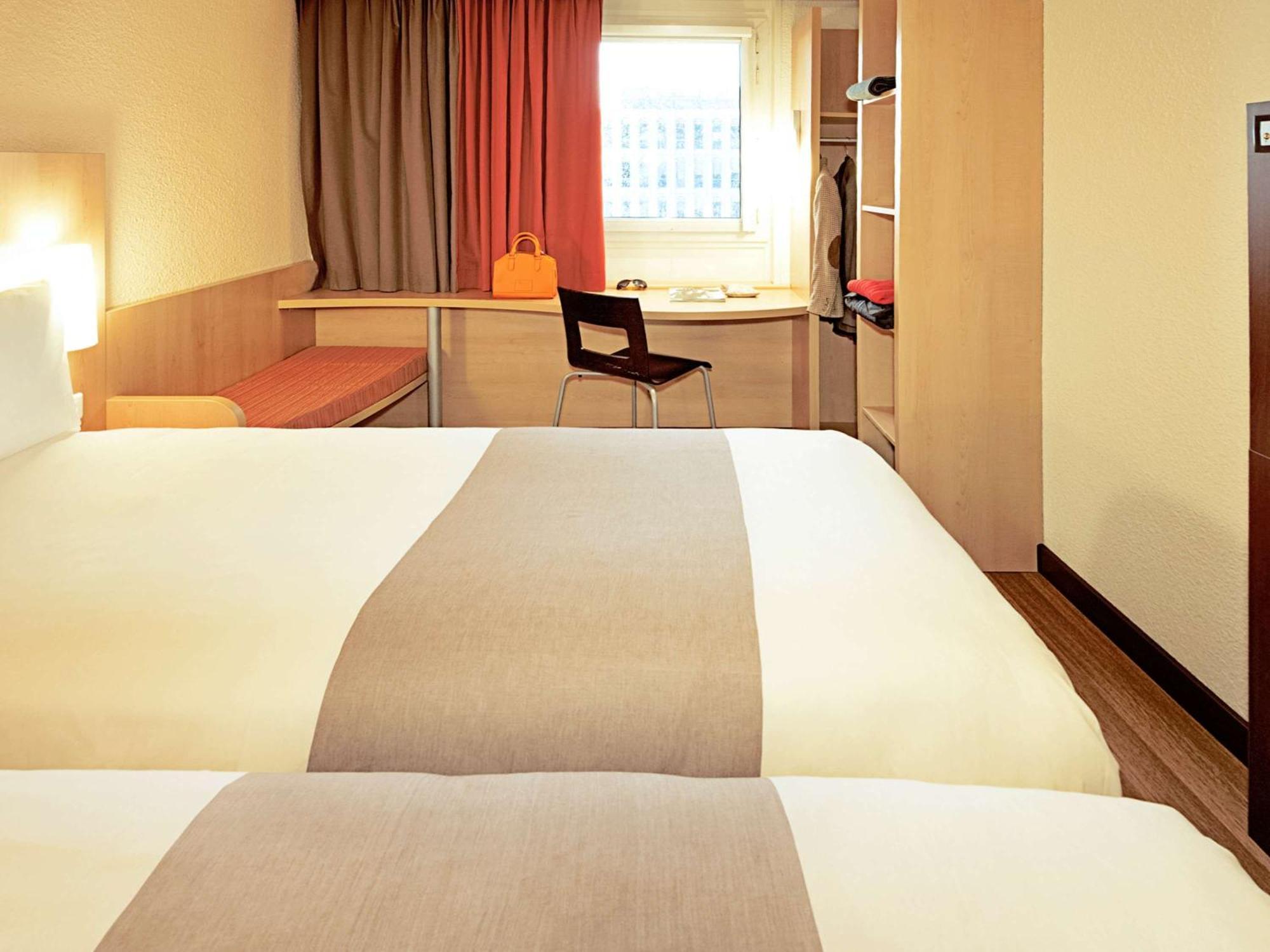 Ibis Hotel Brussels Expo Atomium Jette Exterior photo