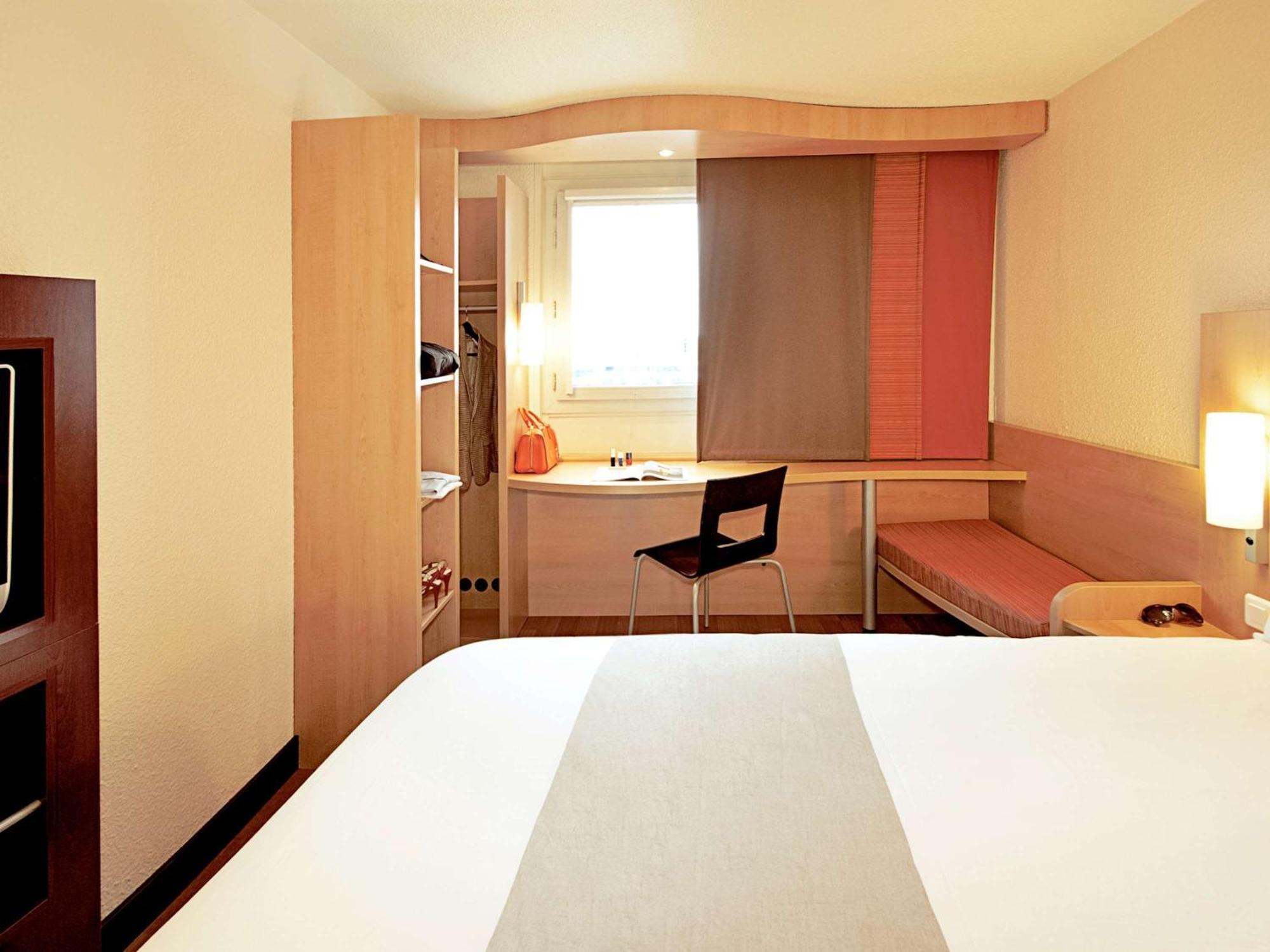 Ibis Hotel Brussels Expo Atomium Jette Exterior photo