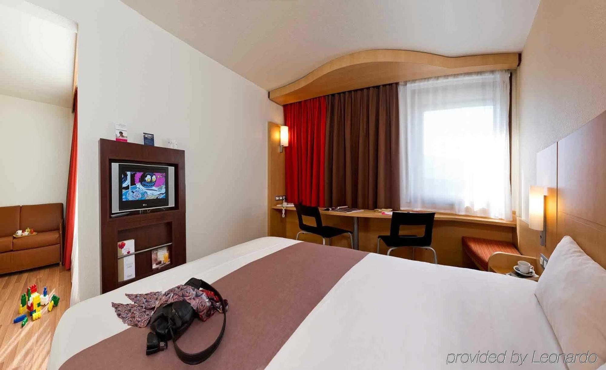 Ibis Hotel Brussels Expo Atomium Jette Exterior photo